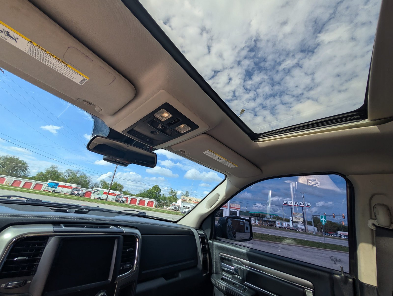 
								Ram 1500 V8 5.7 Liter Hemi full									