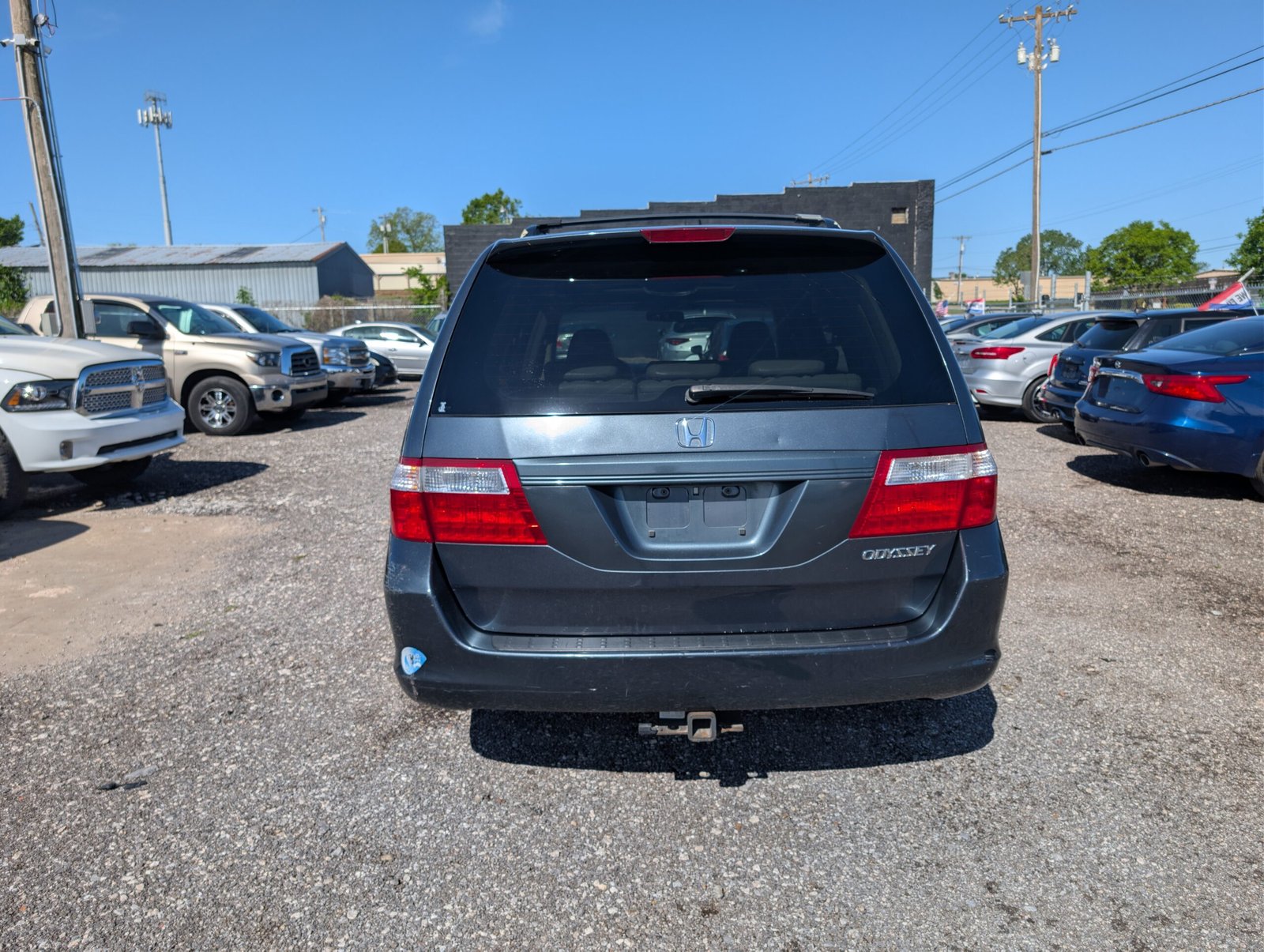 
								Honda Odyssey 2005 full									
