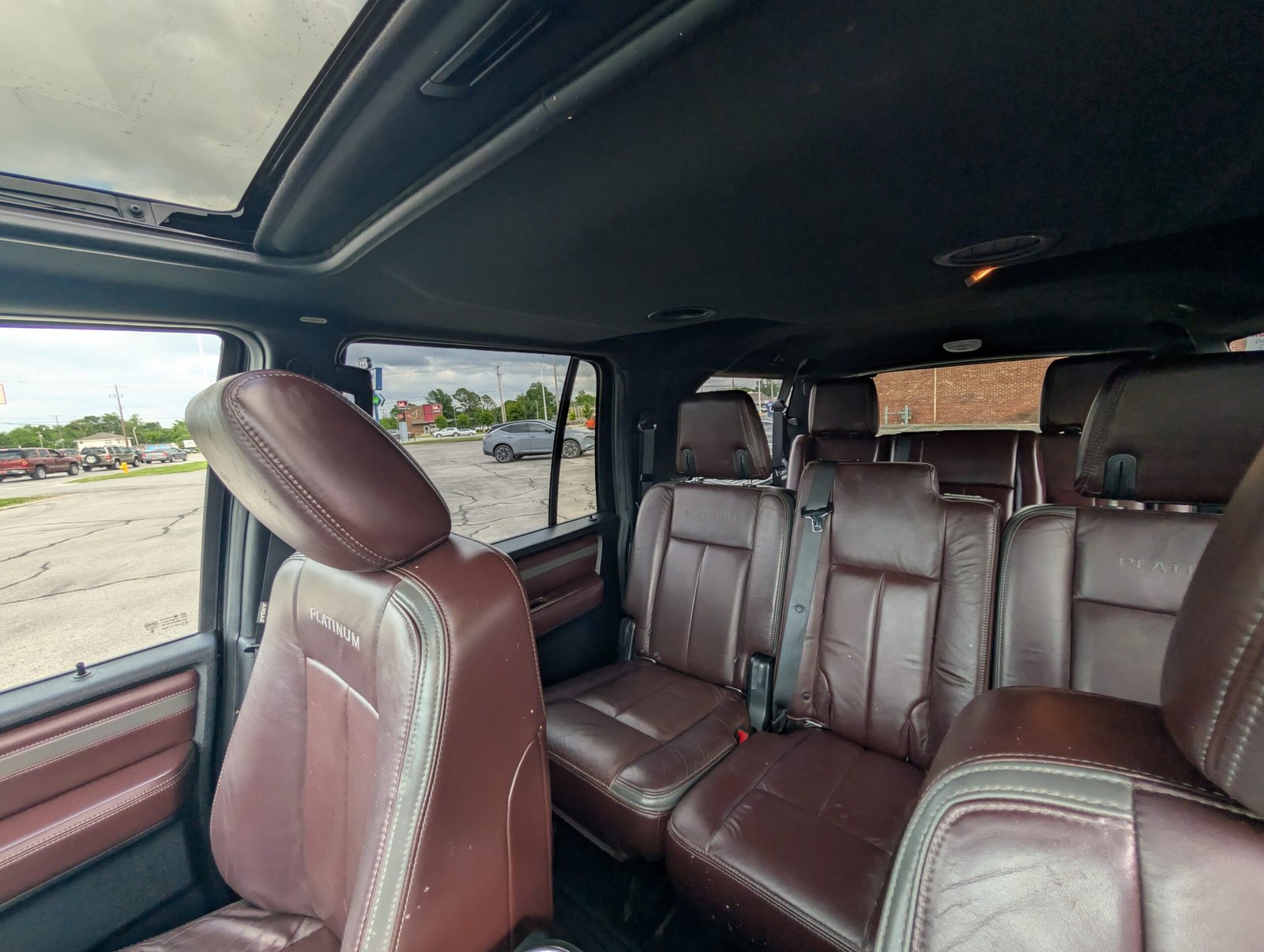 
								Ford Expedition 2017 full									