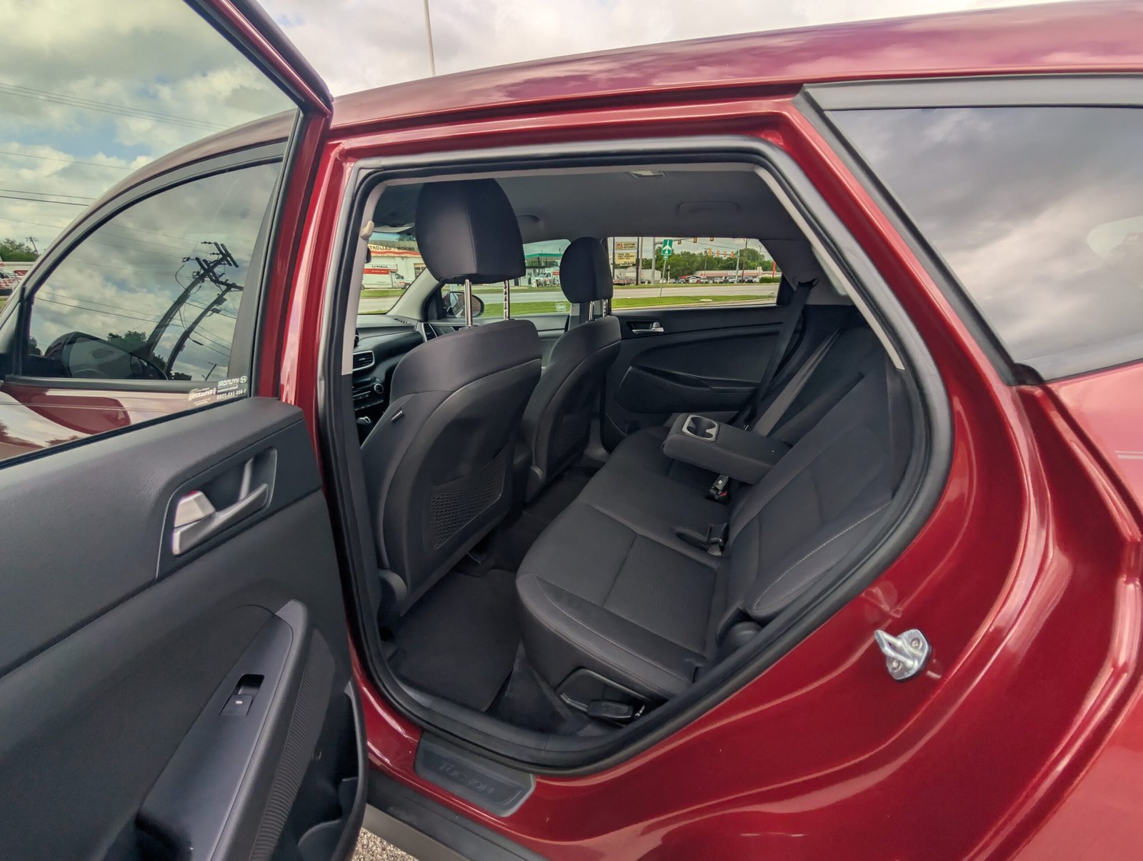 
								Hyundai Tucson 2019 full									