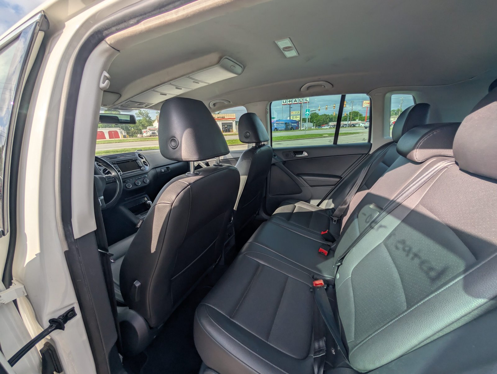 
								Volkswagen Tiguan 2013 full									