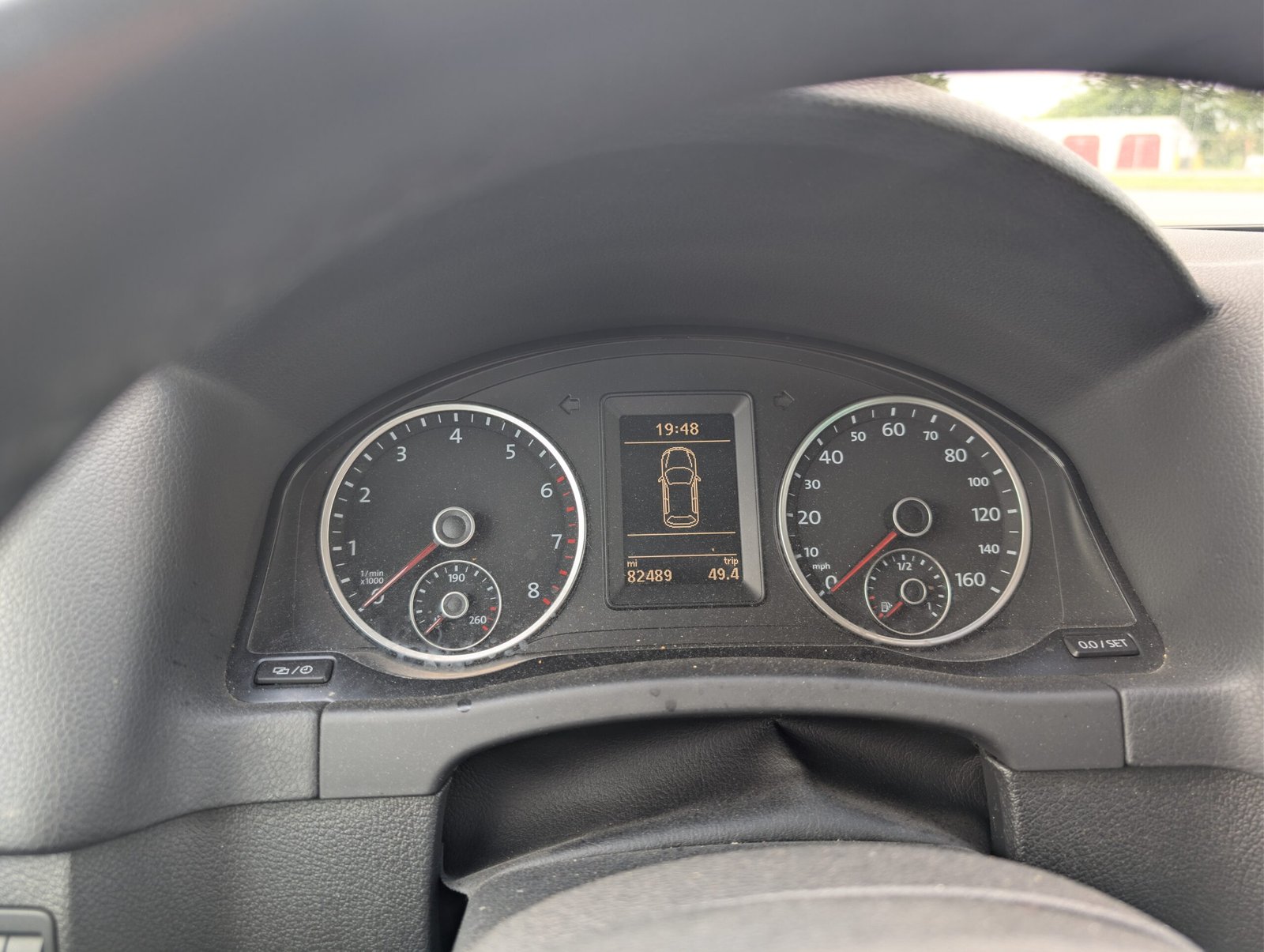 
								Volkswagen Tiguan 2013 full									
