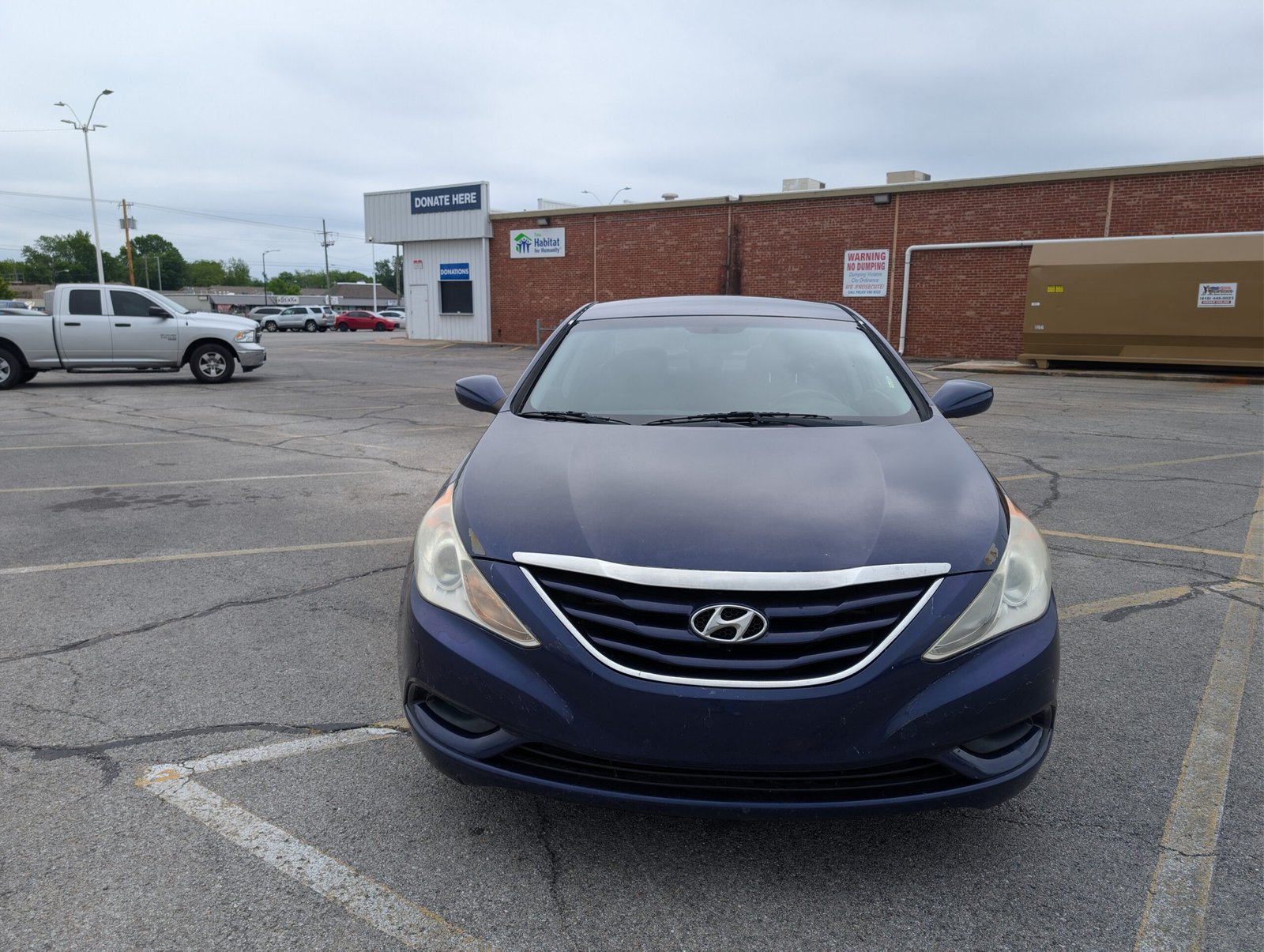 
								Hyundai Sonata 2012 full									