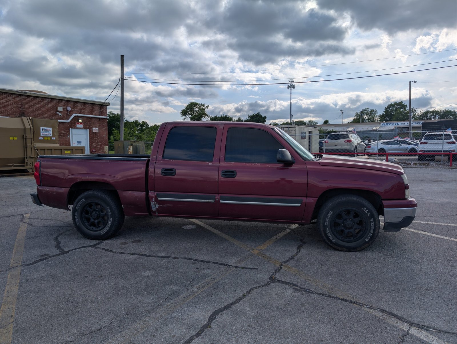 
								Chevrolet Silverado 2006 full									