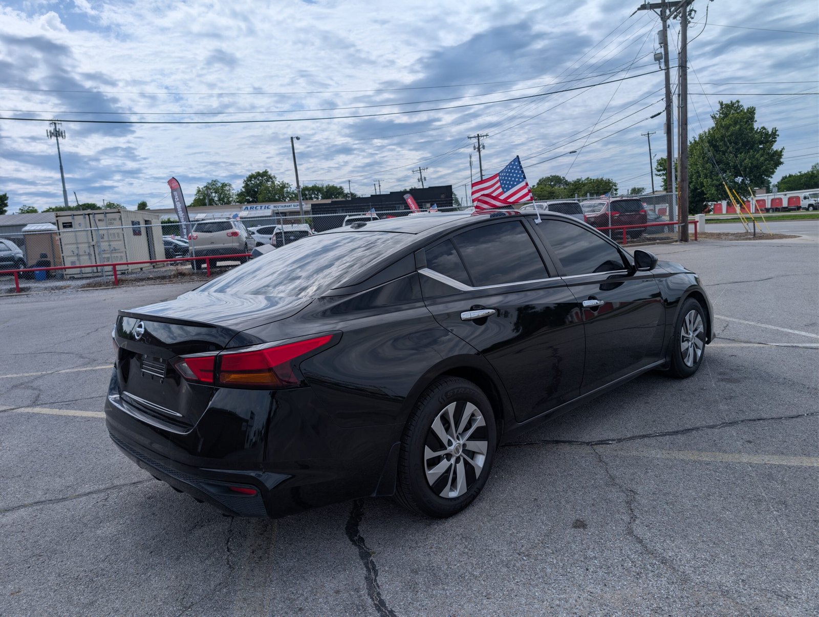 
								Nissan Altima 2019 full									