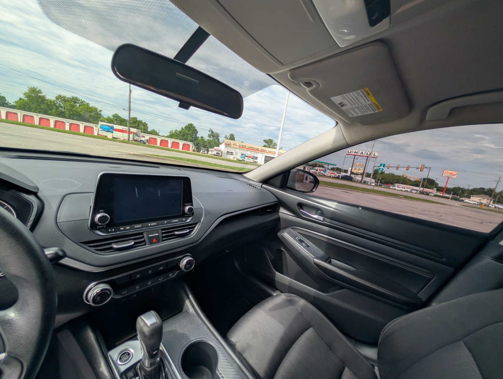 
								Nissan Altima 2019 full									