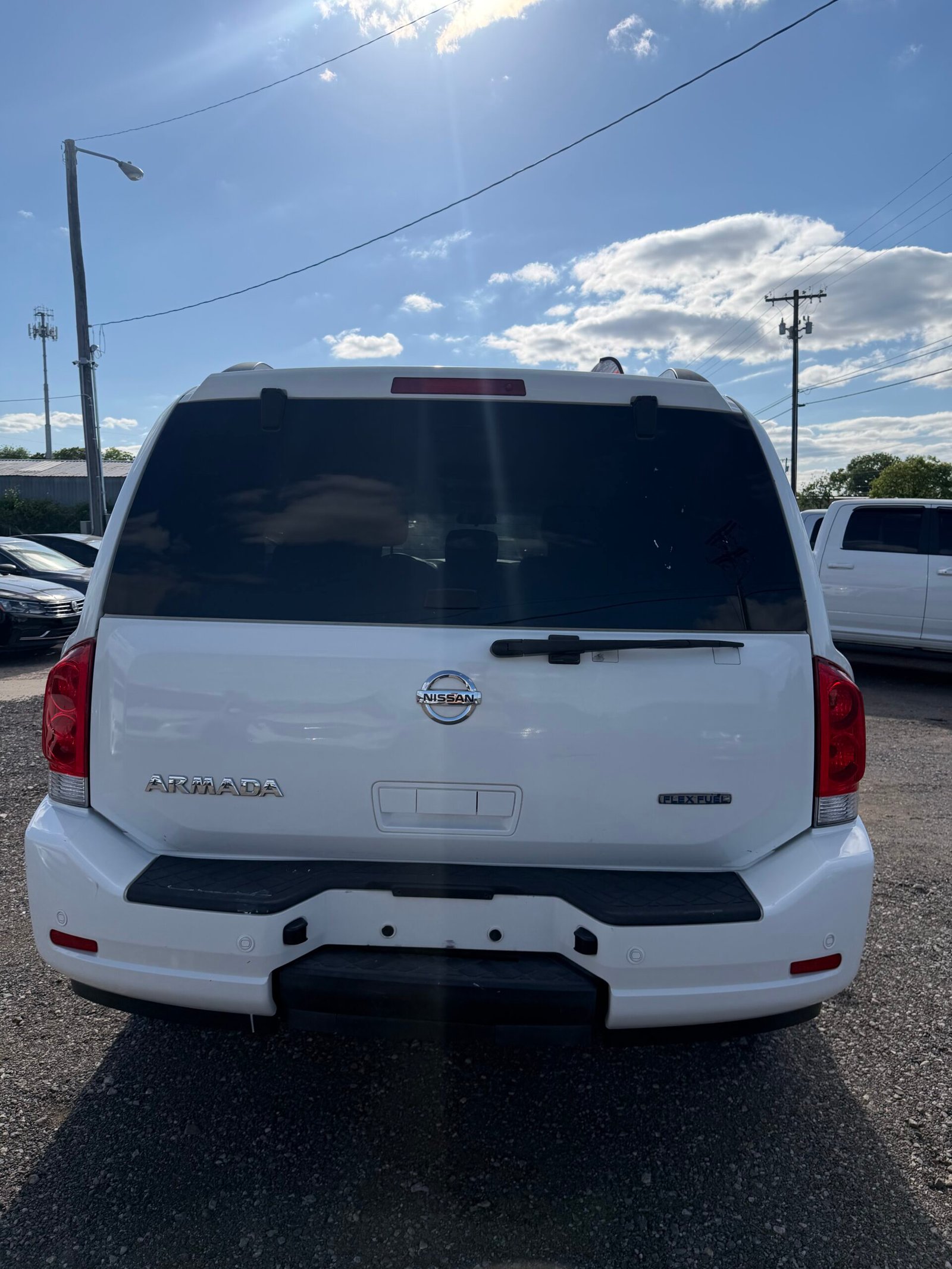 
								Nissan Armada 2012 full									