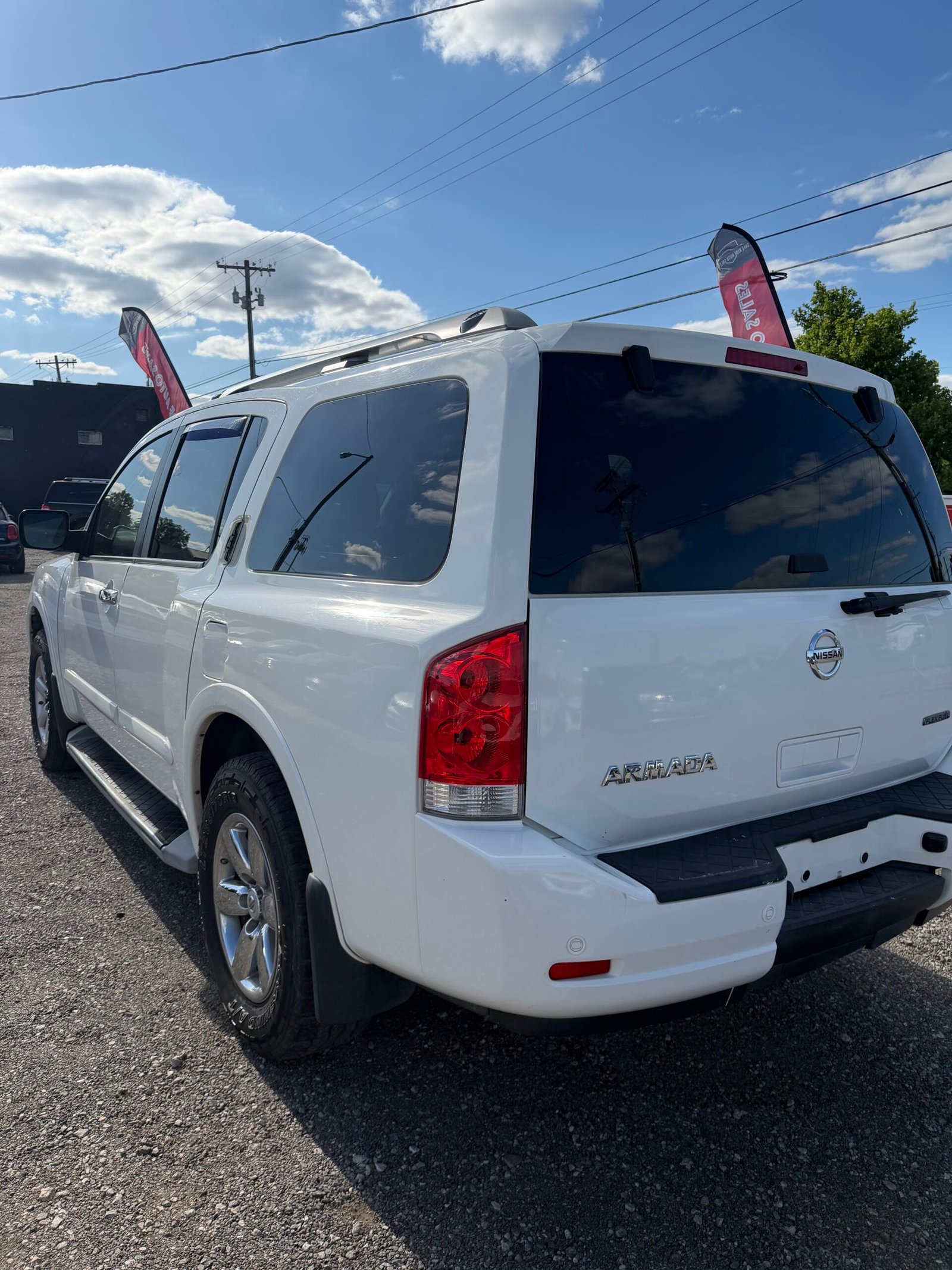 
								Nissan Armada 2012 full									