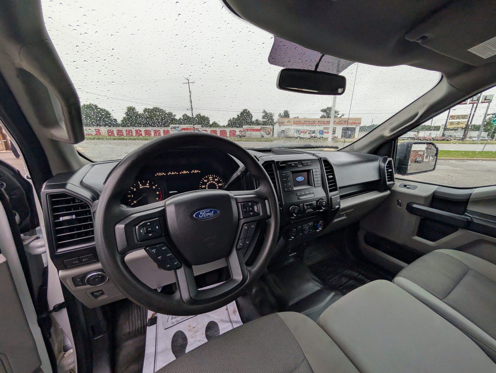 
								Ford F150 2019 full									