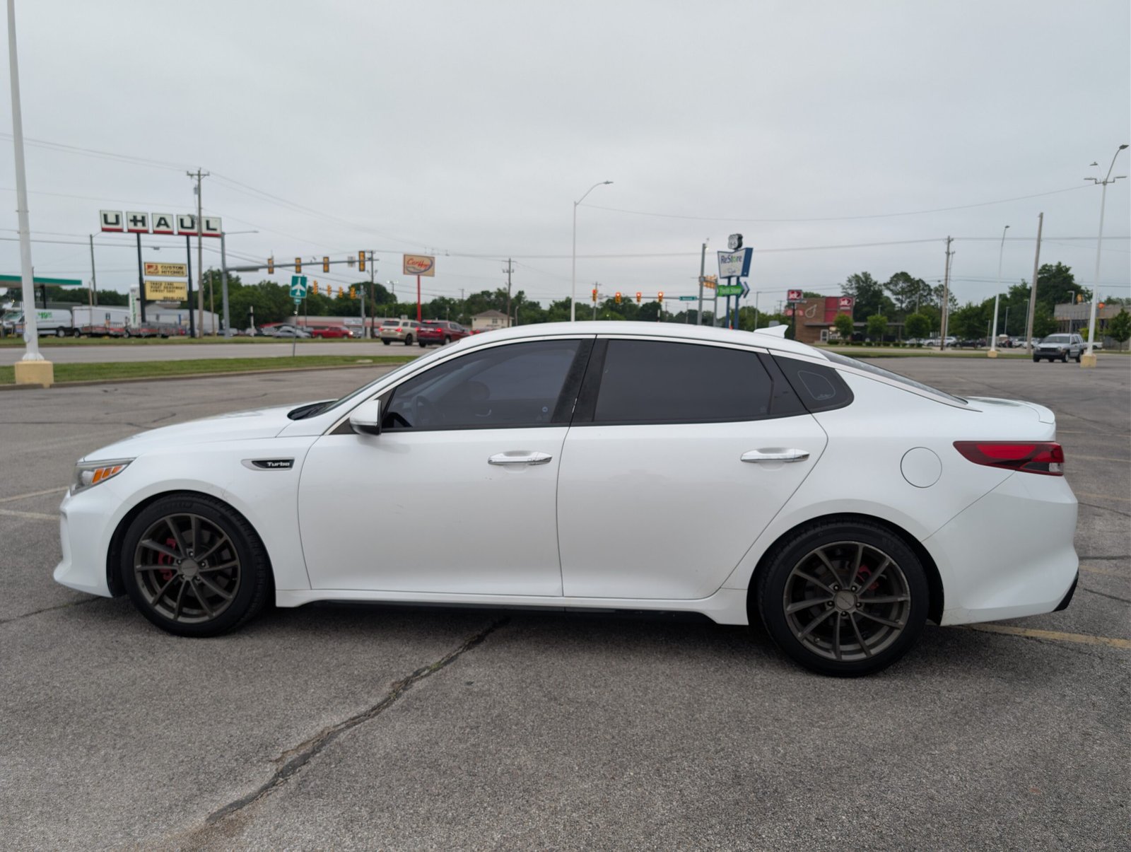 
								Kia Optima SX Turbo 2016 full									