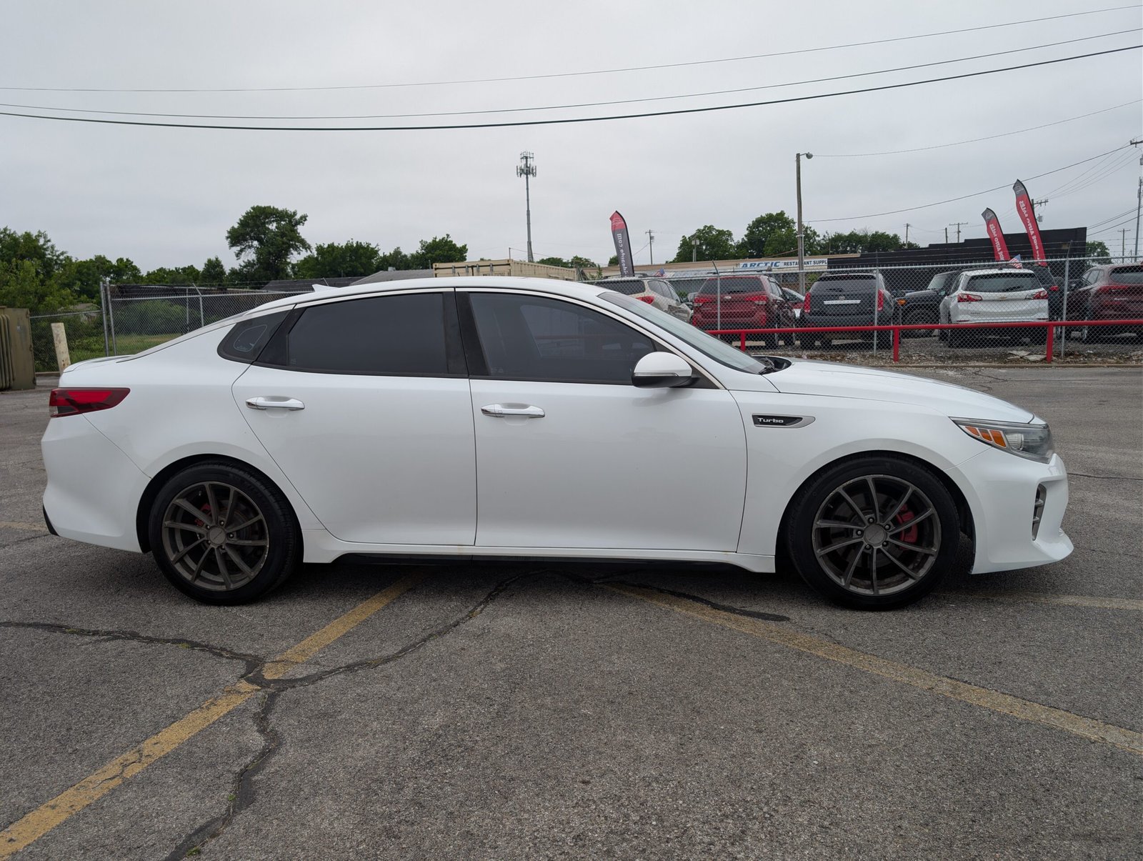 
								Kia Optima SX Turbo 2016 full									