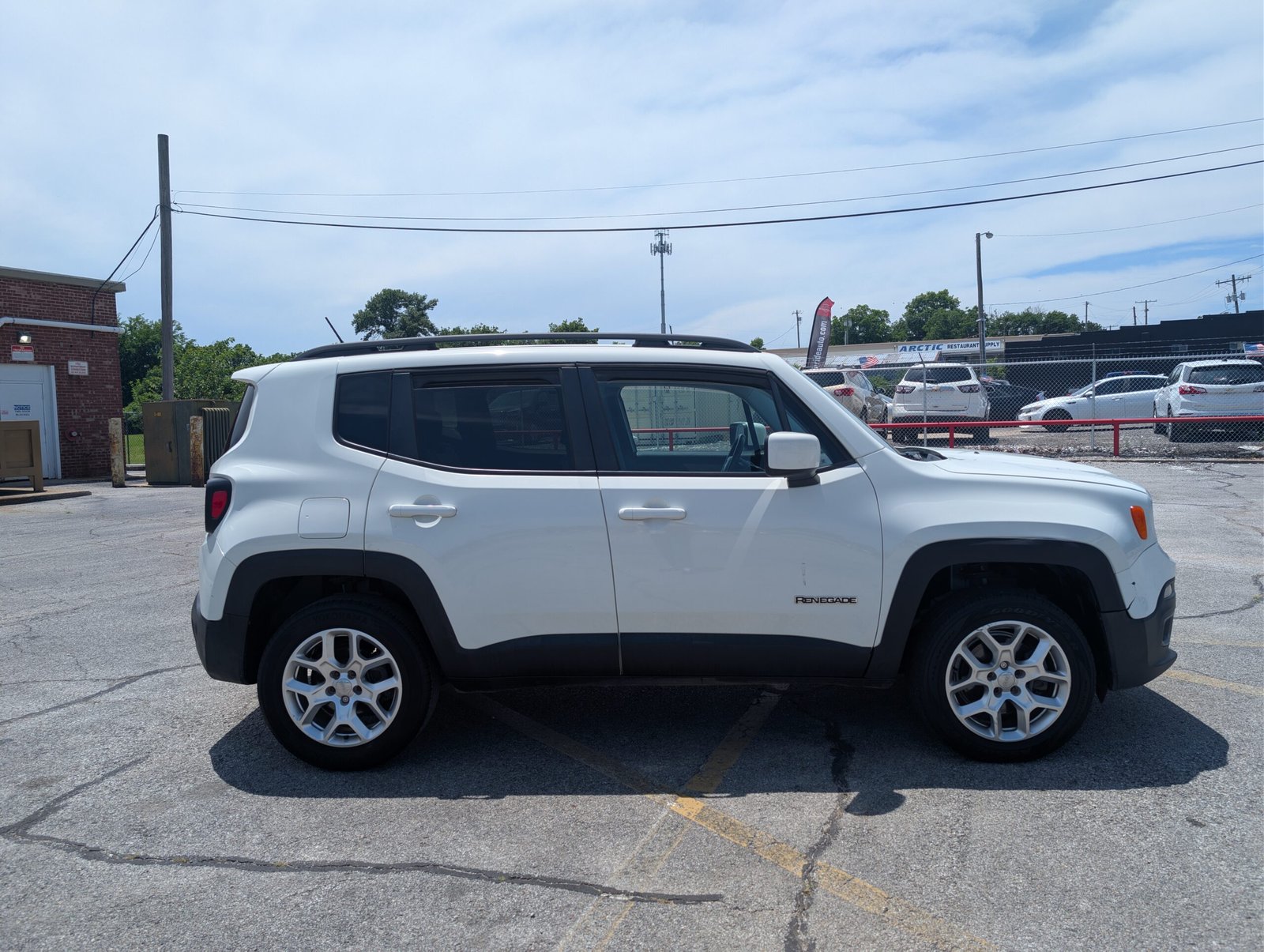 
								Jeep Renegade 2015 full									