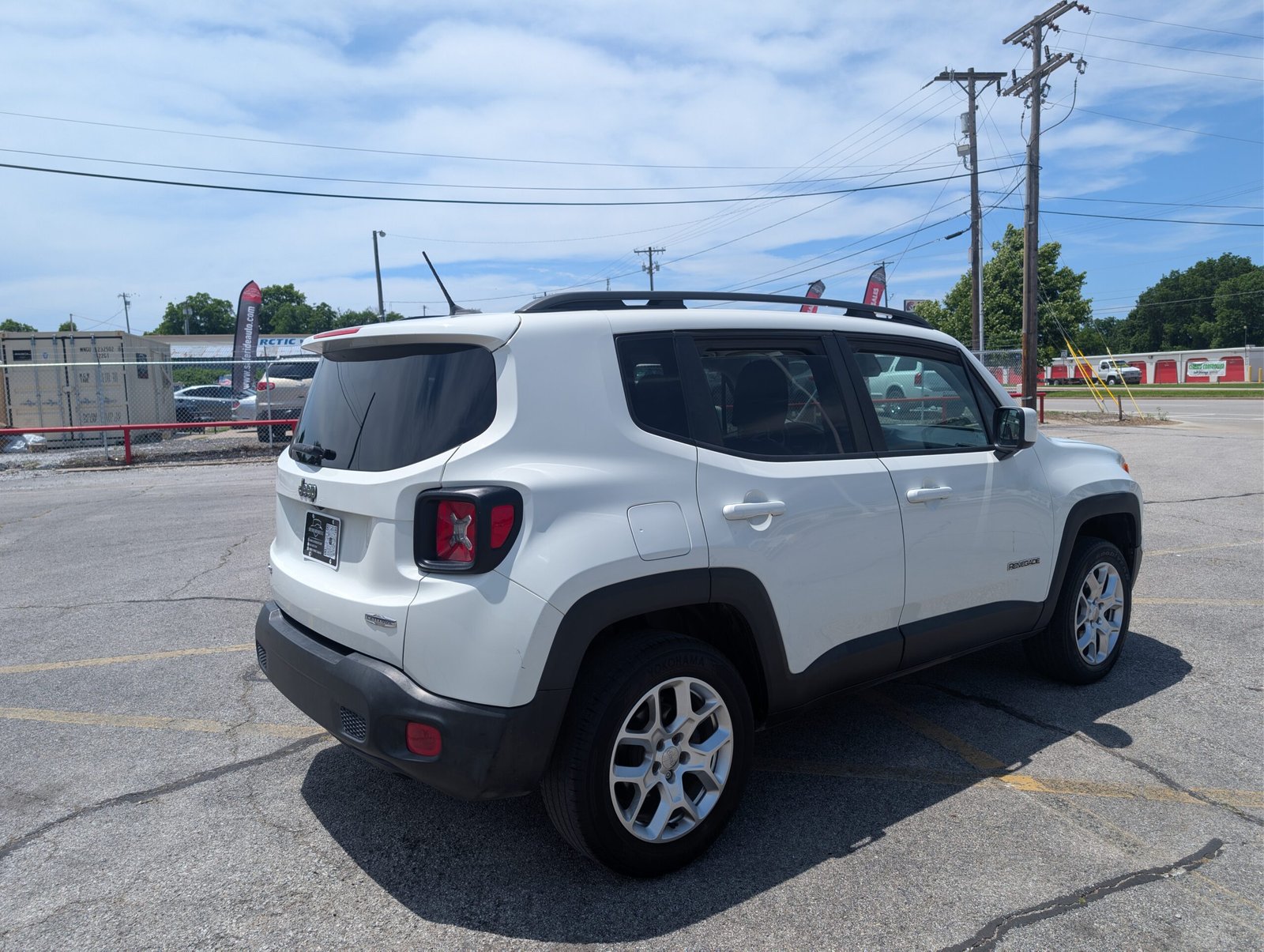 
								Jeep Renegade 2015 full									