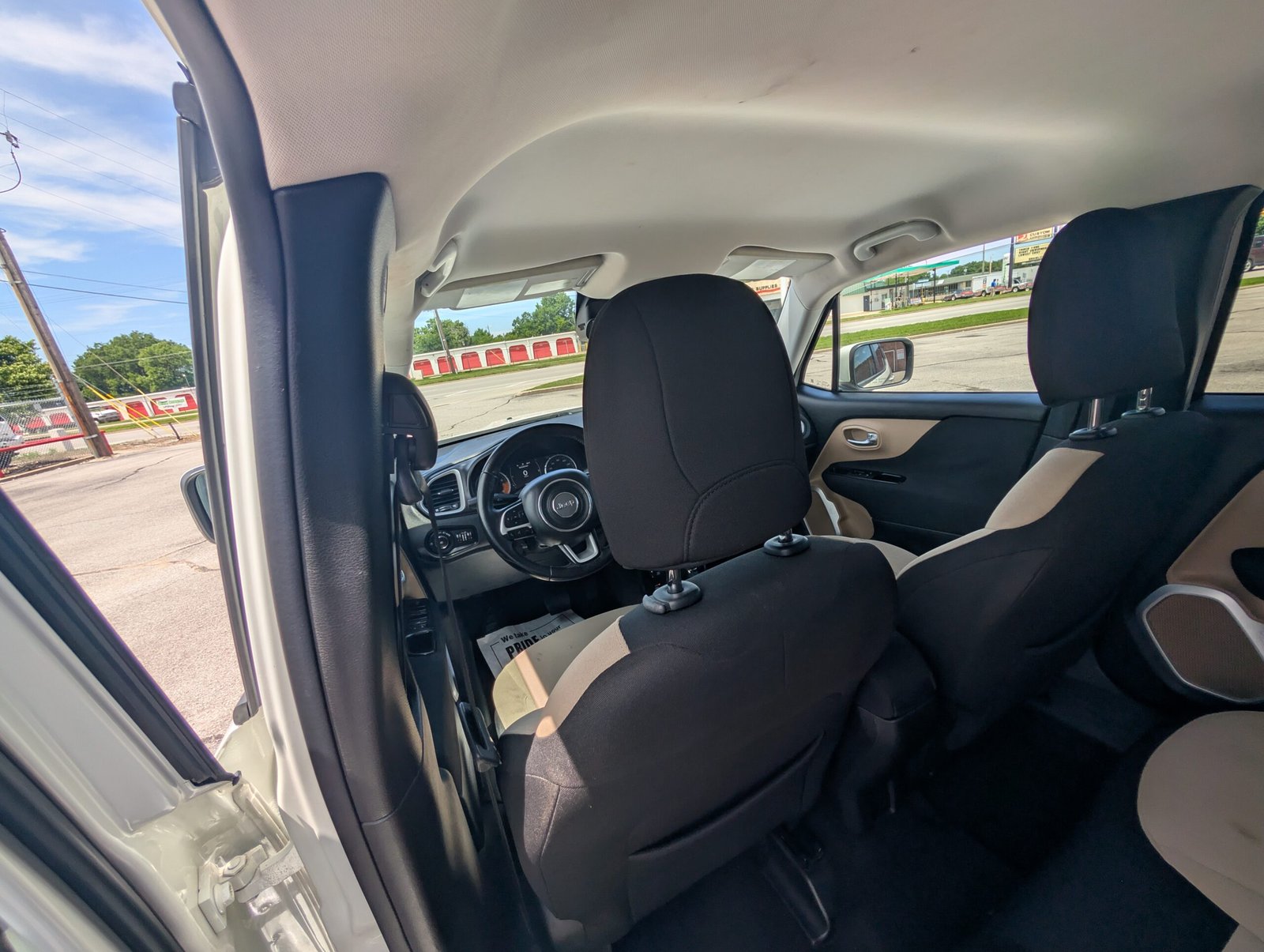 
								Jeep Renegade 2015 full									