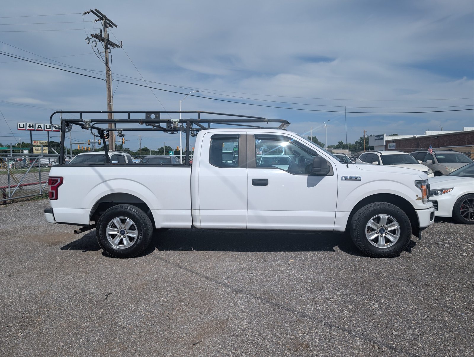 
								Ford F150 XL 3.3L V6 full									