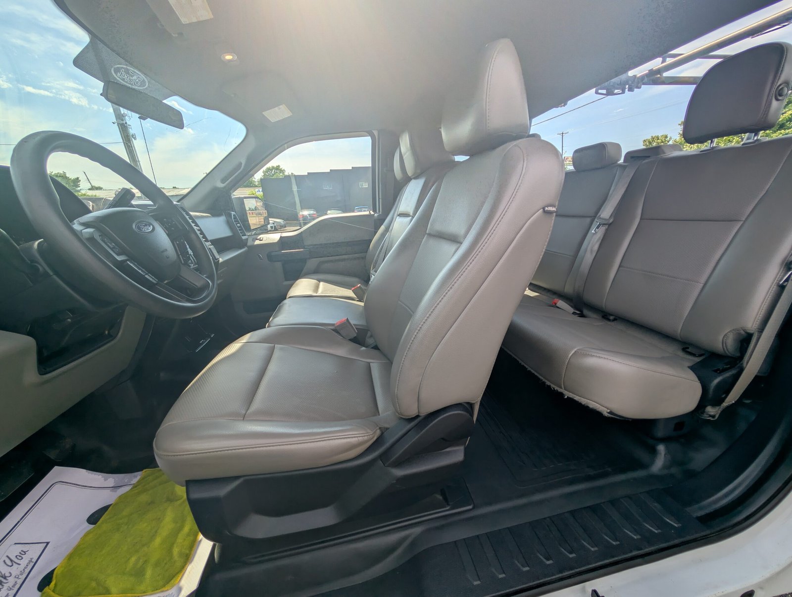 
								Ford F150 XL 3.3L V6 full									