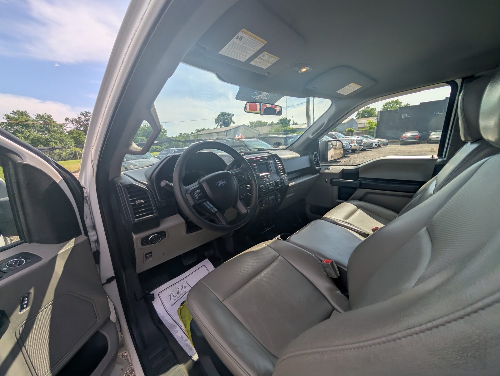 
								Ford F150 XL 3.3L V6 full									