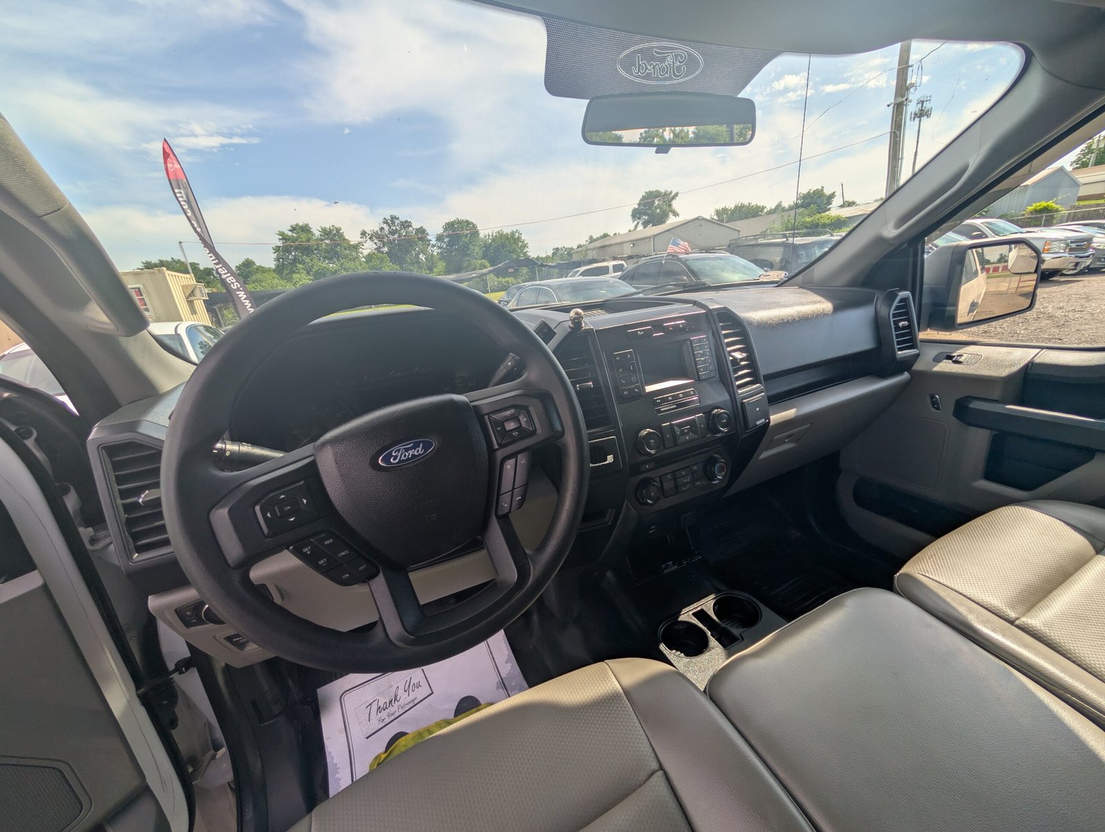 
								Ford F150 XL 3.3L V6 full									