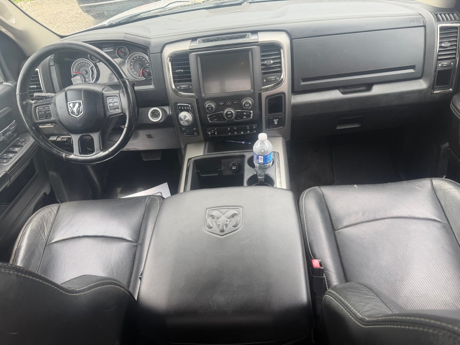 
								Ram 1500 Sport full									