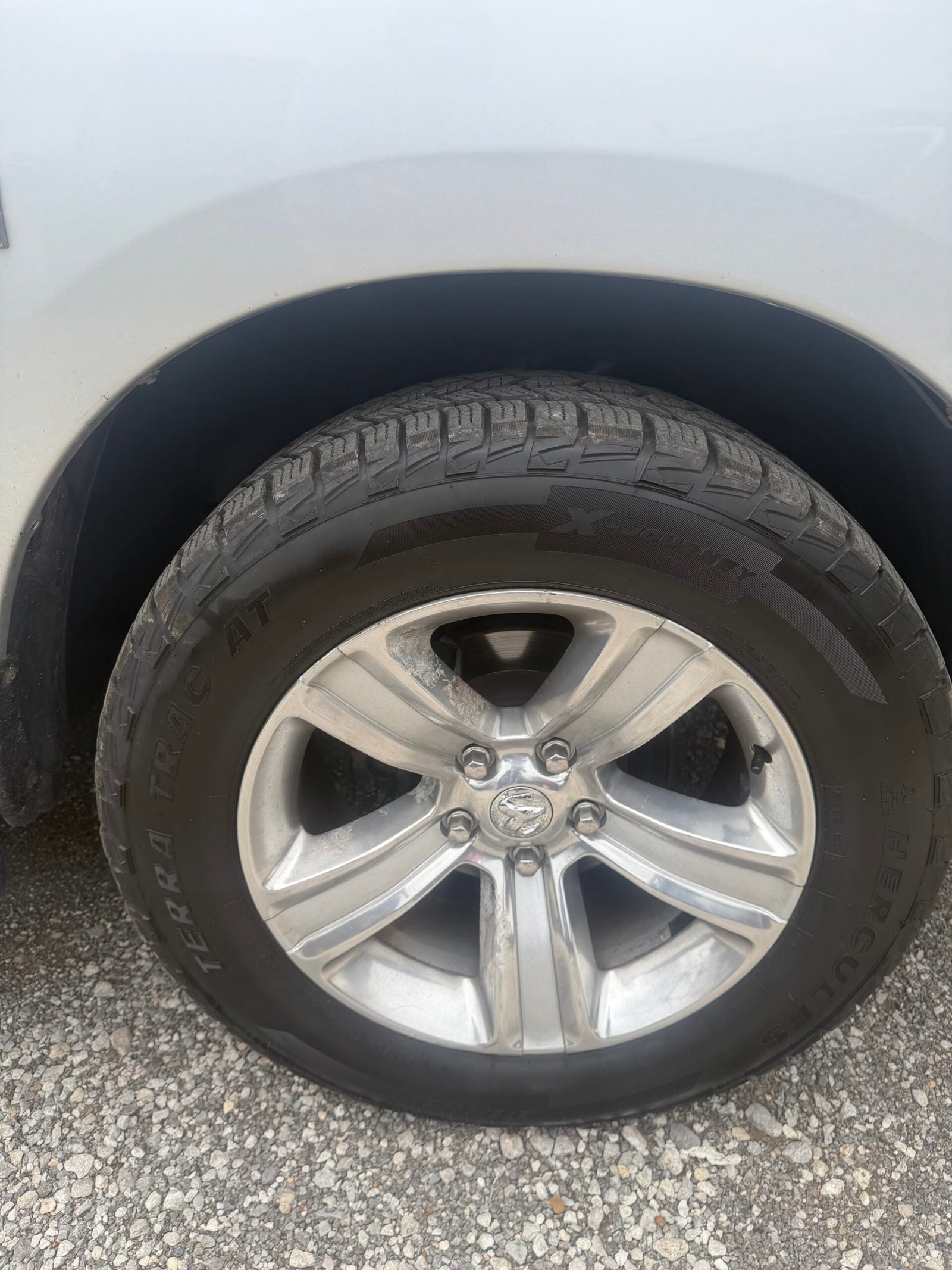 
								Ram 1500 Sport full									