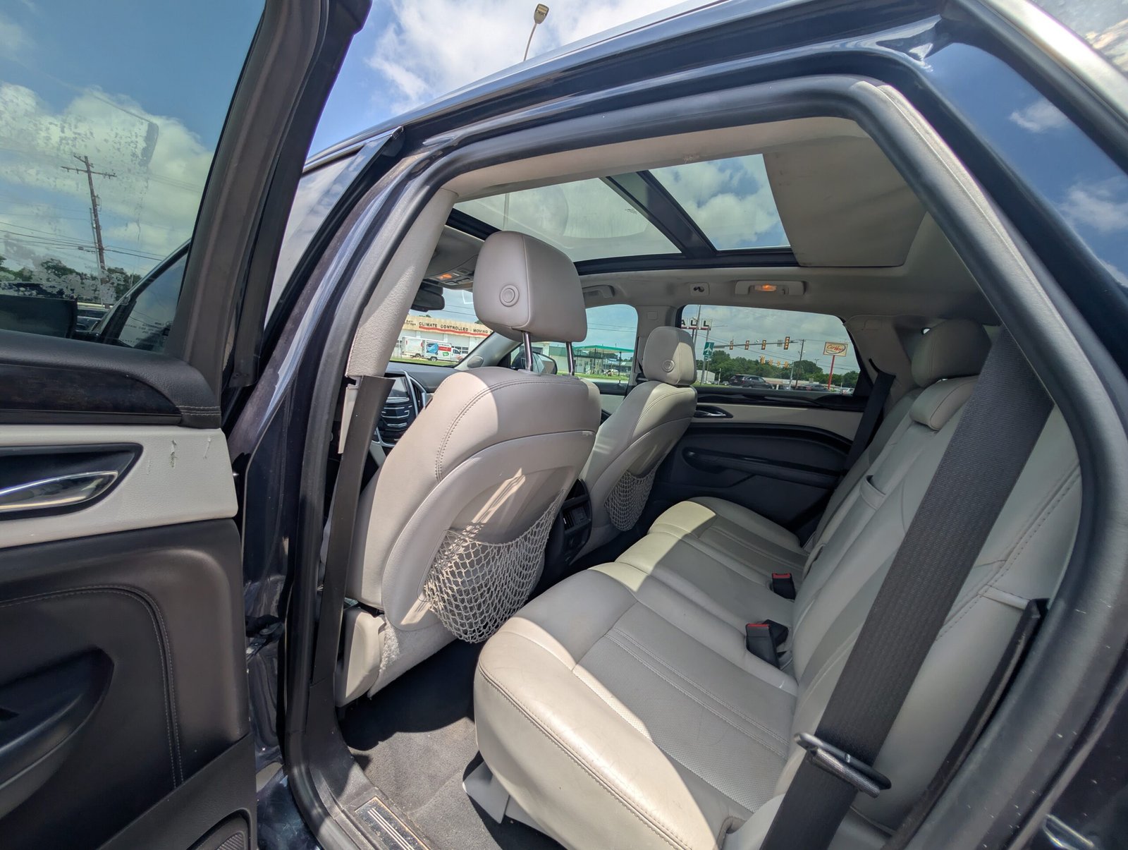 
								Cadillac SRX 2016 full									