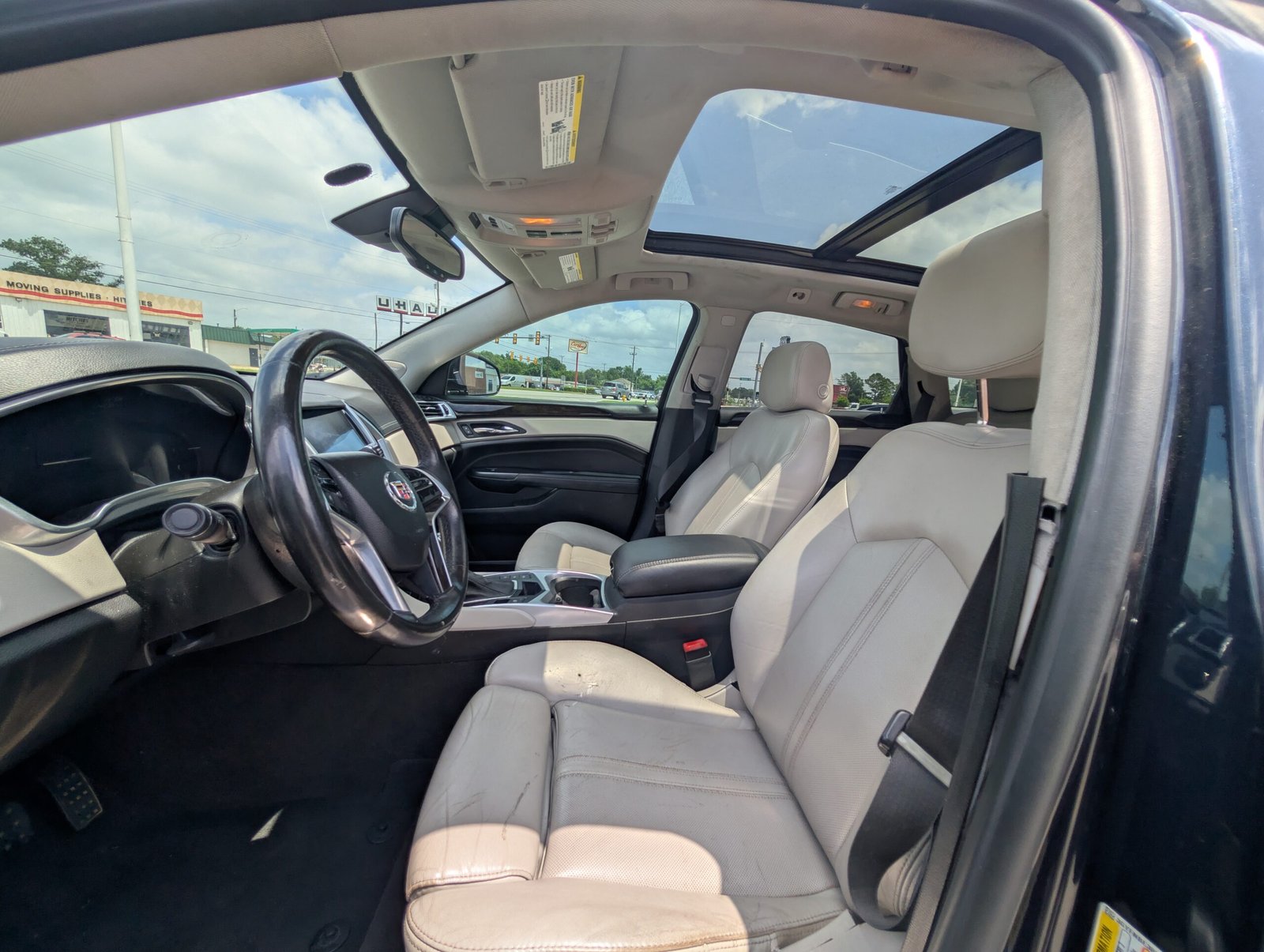 
								Cadillac SRX 2016 full									