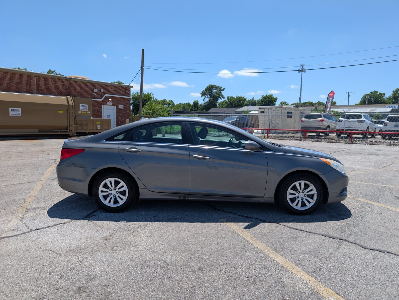 
								Hyundai Sonata 2012 full									
