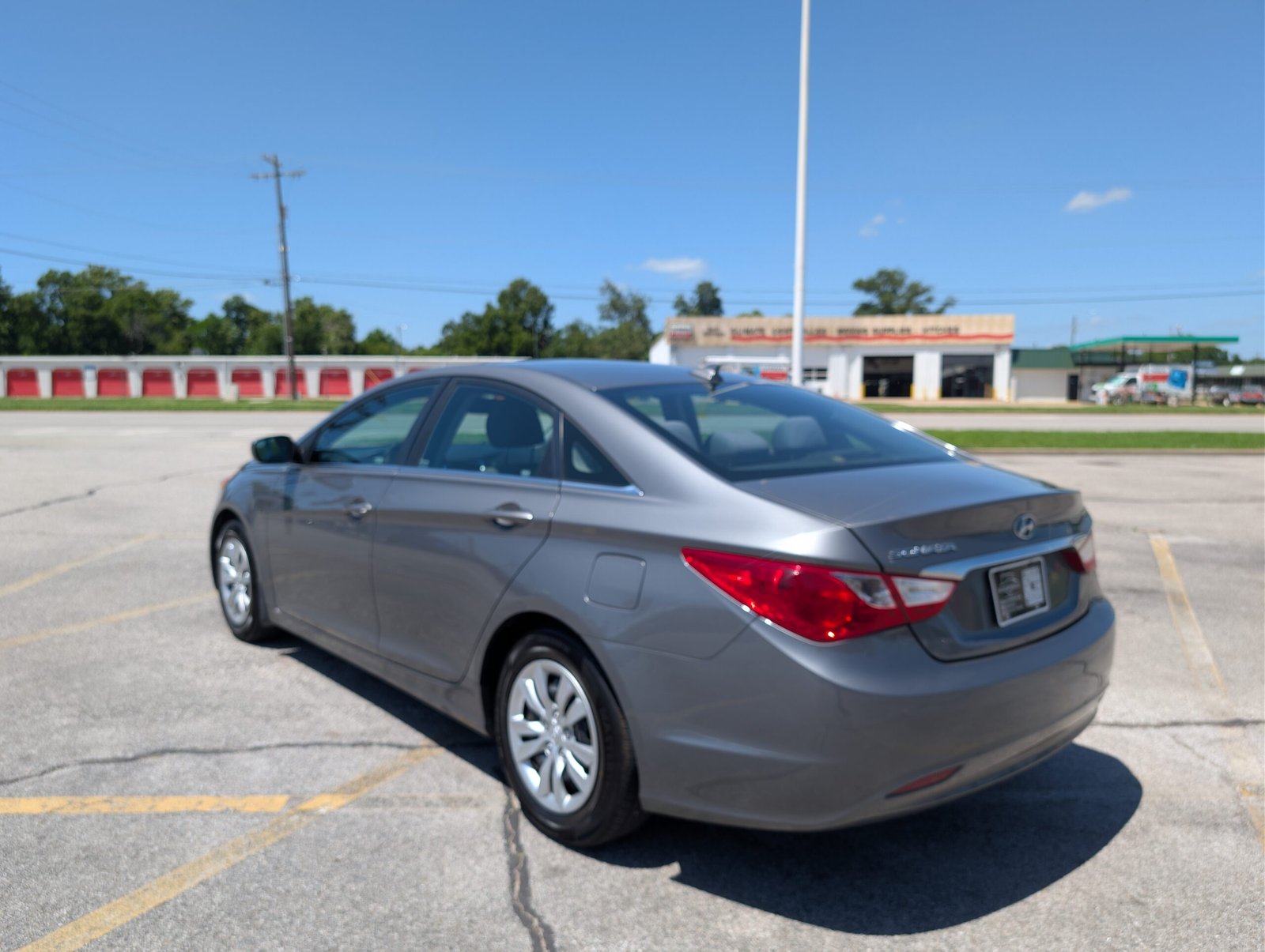 
								Hyundai Sonata 2012 full									