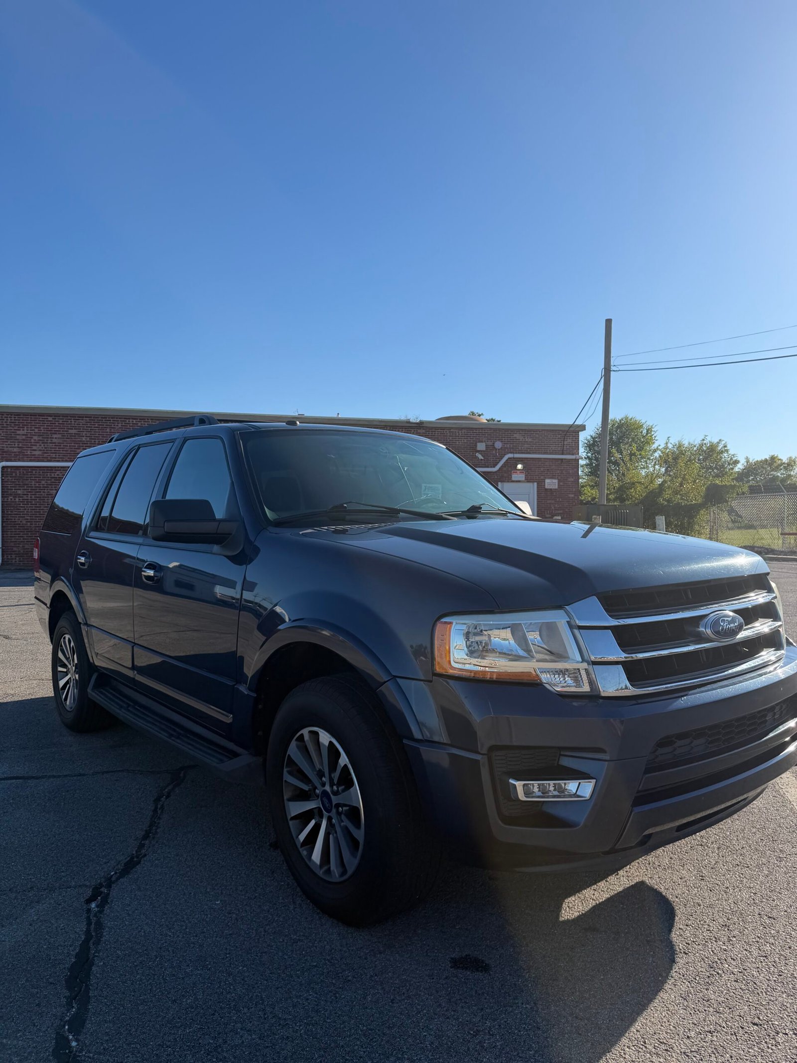 
								Ford Expedition xlt 2017 full									
