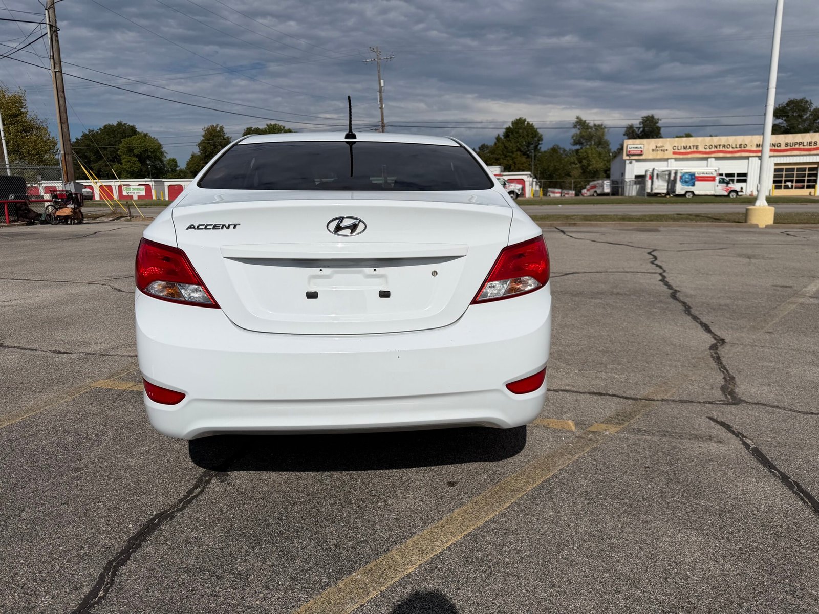 
								2017 Hyundai Accent full									